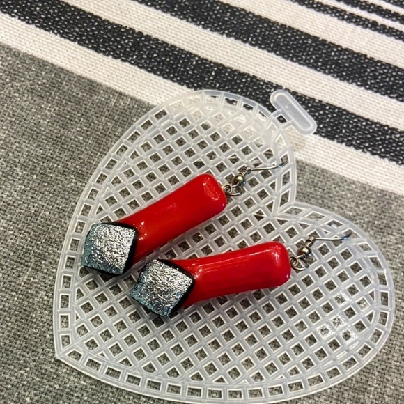 Handmade Striking Red and Silver Dichroic Crackle Glass Geometric Drop Earrings - Picture 3 of 3